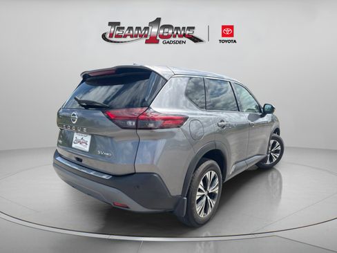 Used 2021 Nissan Rogue SV AWD/4WD image 10