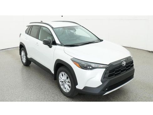 New 2026 Toyota Corolla Cross LE FWD image 13