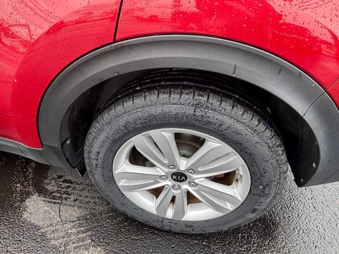 Used 2017 Kia Sportage LX image 9