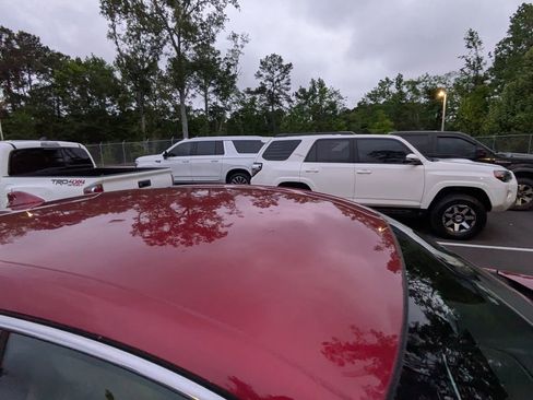 Used 2019 Honda Accord LX image 10