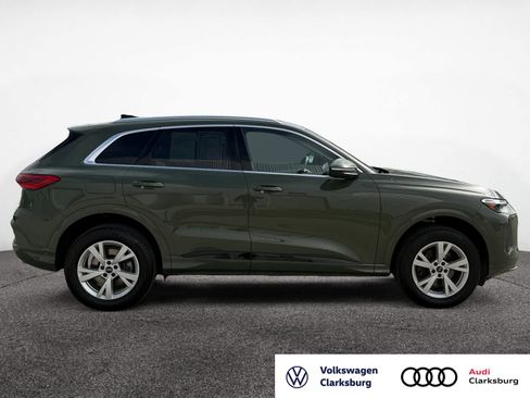 Certified 2025 Audi Q5 Premium w/ Convenience Package image 6