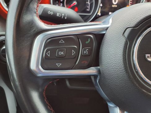 Used 2020 Jeep Gladiator Rubicon w/ Safety Group AWD/4WD image 22