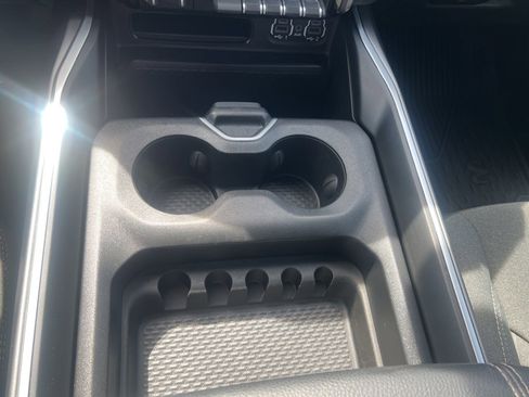 Used 2023 RAM 1500 Big Horn image 31