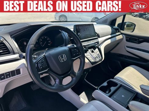 Used 2025 Honda Odyssey Touring image 12