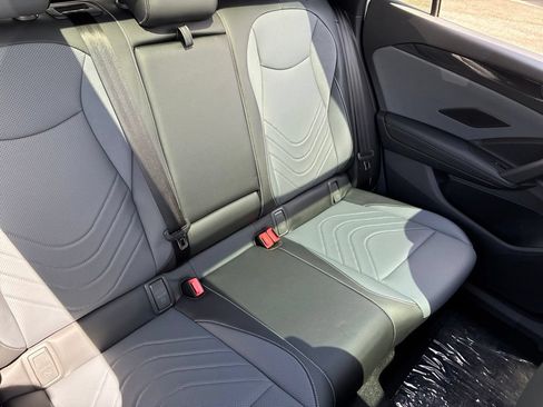 New 2026 Volkswagen Tiguan SE R-Line AWD/4WD image 33