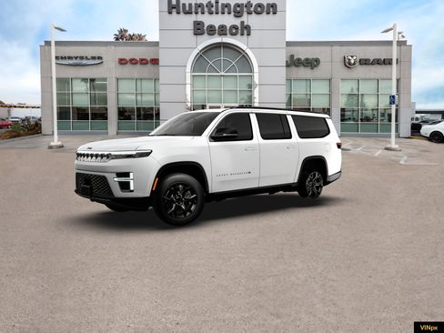 New 2026 Jeep Grand Wagoneer L Limited w/ Premium Group II image 2