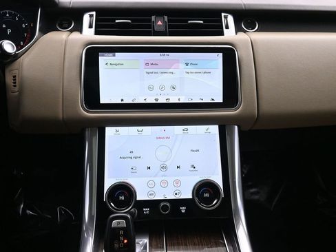 Used 2018 Land Rover Range Rover Sport SE image 27