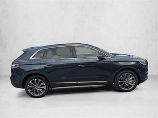 Used 2022 Lincoln Nautilus Reserve w/ Equipment Group 201A video 4