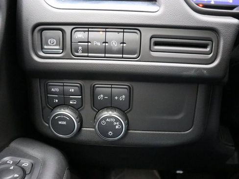 Used 2023 Chevrolet Tahoe LT image 18