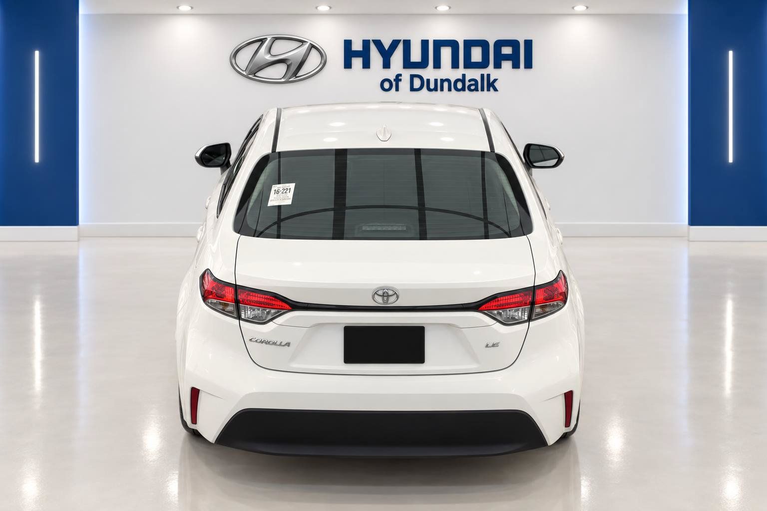 Used 2025 Toyota Corolla LE FWD image 6