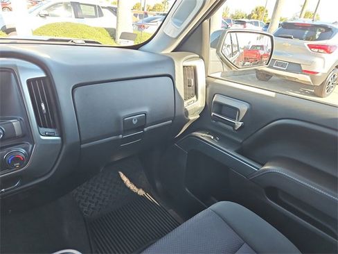 Used 2017 Chevrolet Silverado 1500 LT w/ All Star Edition image 10