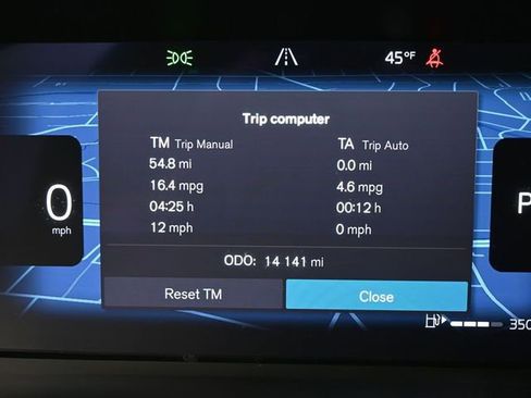 Used 2023 Volvo XC40 B5 Ultimate w/ Climate Package AWD/4WD image 28