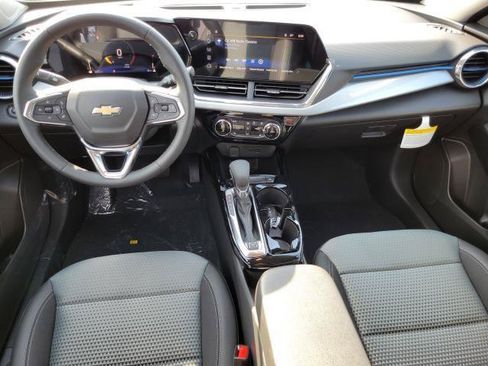 New 2026 Chevrolet Trax LT w/ LT Convenience Package FWD image 26