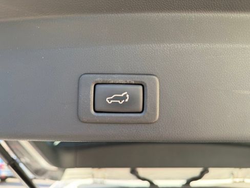 Used 2019 Subaru Ascent Limited w/ Popular Package #3 AWD/4WD image 27