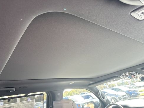 New 2026 Jeep Grand Wagoneer Summit image 26