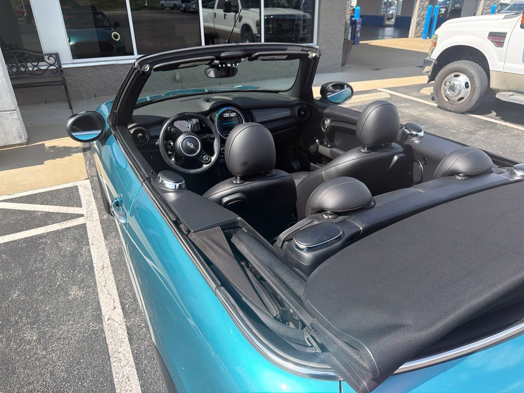 Used 2020 MINI Cooper Convertible w/ Storage Package FWD image 24