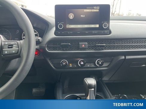 Used 2023 Honda HR-V LX image 29
