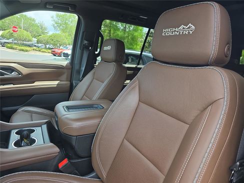 Used 2023 Chevrolet Tahoe High Country RWD image 19