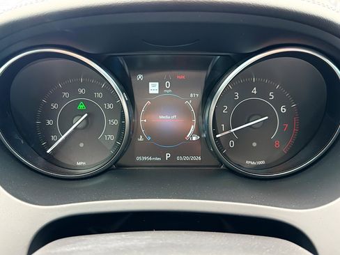 Used 2018 Jaguar E-PACE S image 41