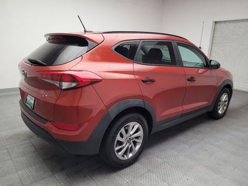Used 2016 Hyundai Tucson SE w/ Option Group 02 FWD image 9