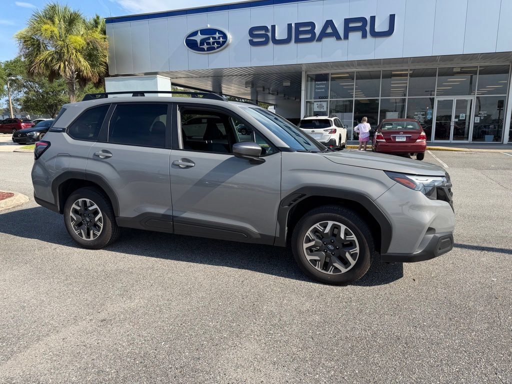 Used 2026 Subaru Forester Premium AWD/4WD image 1