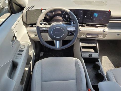 New 2025 Hyundai Kona SEL image 7