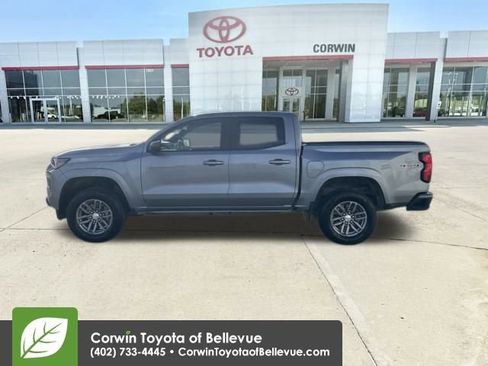 Used 2023 Chevrolet Colorado LT w/ LT Convenience Package II image 2