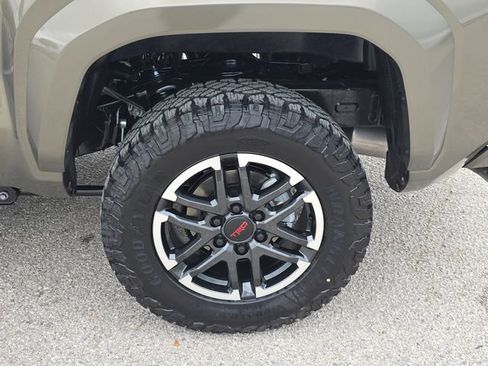 New 2026 Toyota Tacoma 4x4 Double Cab image 32