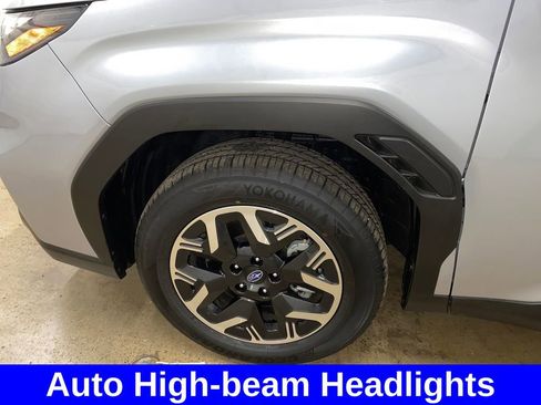 Certified 2025 Subaru Forester Premium AWD/4WD image 21
