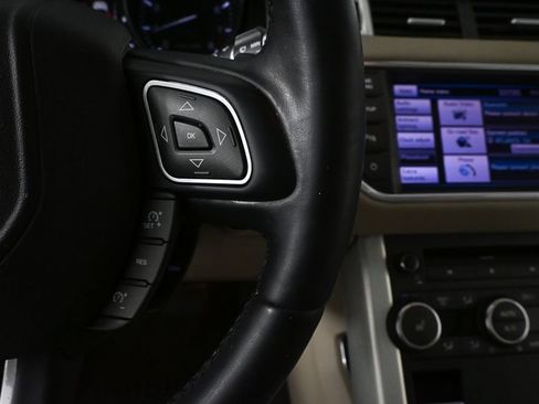 Used 2013 Land Rover Range Rover Evoque Pure Plus AWD/4WD image 10