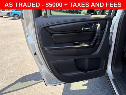 Used 2014 GMC Acadia SLE FWD image 13