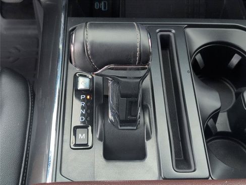 Used 2022 Ford F150 Lariat AWD/4WD image 26