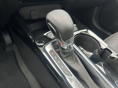 Used 2025 Chevrolet Trax ACTIV w/ Driver Confidence Package image 30