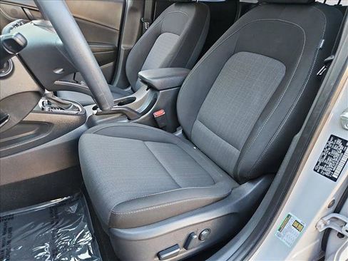 Used 2023 Hyundai Kona SEL FWD image 15