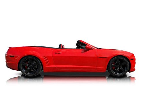 Used 2012 Chevrolet Camaro SS w/ RS Package RWD image 2