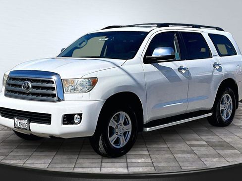 Used 2008 Toyota Sequoia Limited image 11