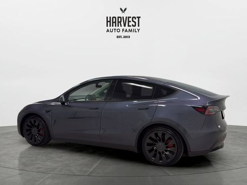 Used 2022 Tesla Model Y Performance AWD/4WD image 3