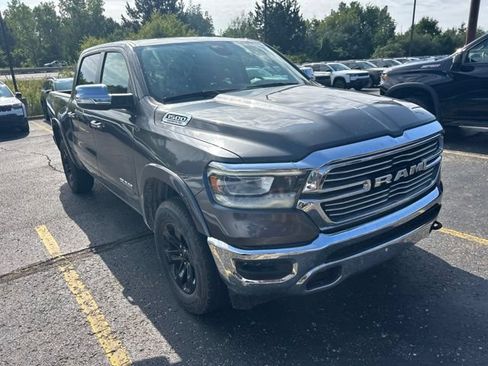 Used 2020 RAM 1500 Laramie w/ Off Road Group AWD/4WD image 5