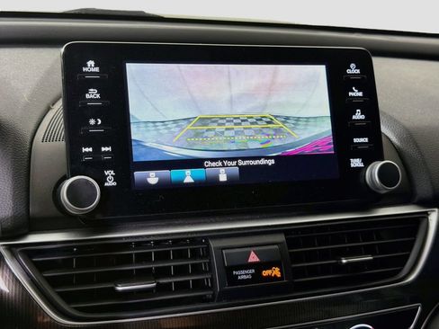 Used 2019 Honda Accord Sport image 16