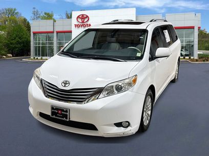 Used 2013 Toyota Sienna XLE
