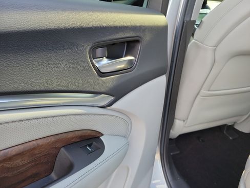 Used 2020 Acura MDX SH-AWD w/ Technology Package image 14