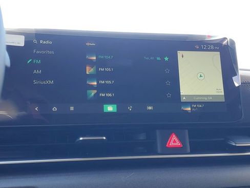 New 2026 Kia Carnival EX image 21