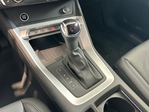 Used 2025 Audi Q3 2.0T Premium w/ Convenience Package image 13