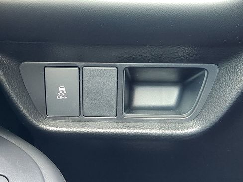 New 2026 Honda HR-V LX image 26