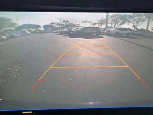 Used 2018 Chevrolet Trax LT image 12