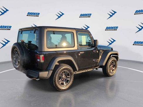 Used 2025 Jeep Wrangler Sport image 8