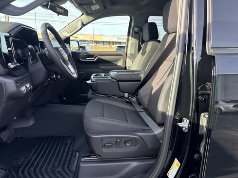 New 2026 GMC Sierra 1500 Elevation image 12