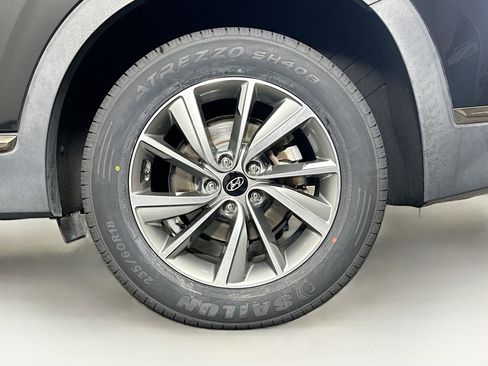 Used 2019 Hyundai Santa Fe SEL w/ Cargo Package image 11