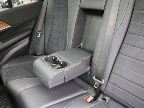Used 2022 Mercedes-Benz GLE 350 4MATIC image 33