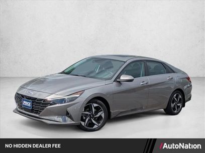 Used 2023 Hyundai Elantra Limited